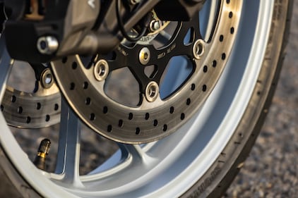 La nuova Suzuki GSX-8R 2