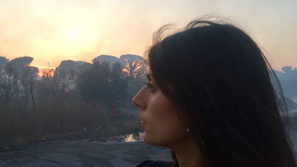 Virginia Raggi verso il rinvio a giudizio per l'accusa di falso