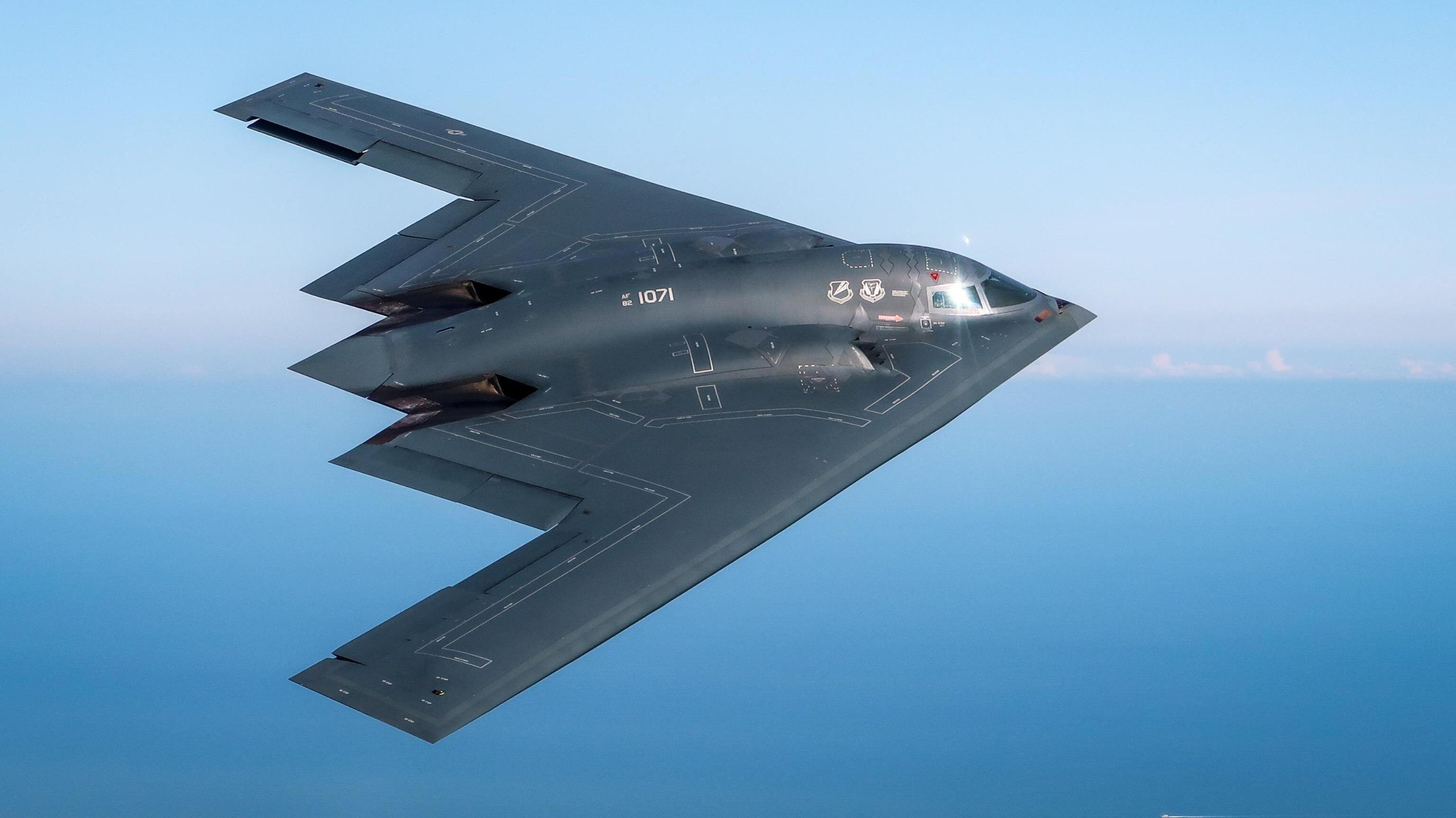 I B-2, le bombe e il depistaggio. L'operazione Martello di Mezzanotte al microscopio
