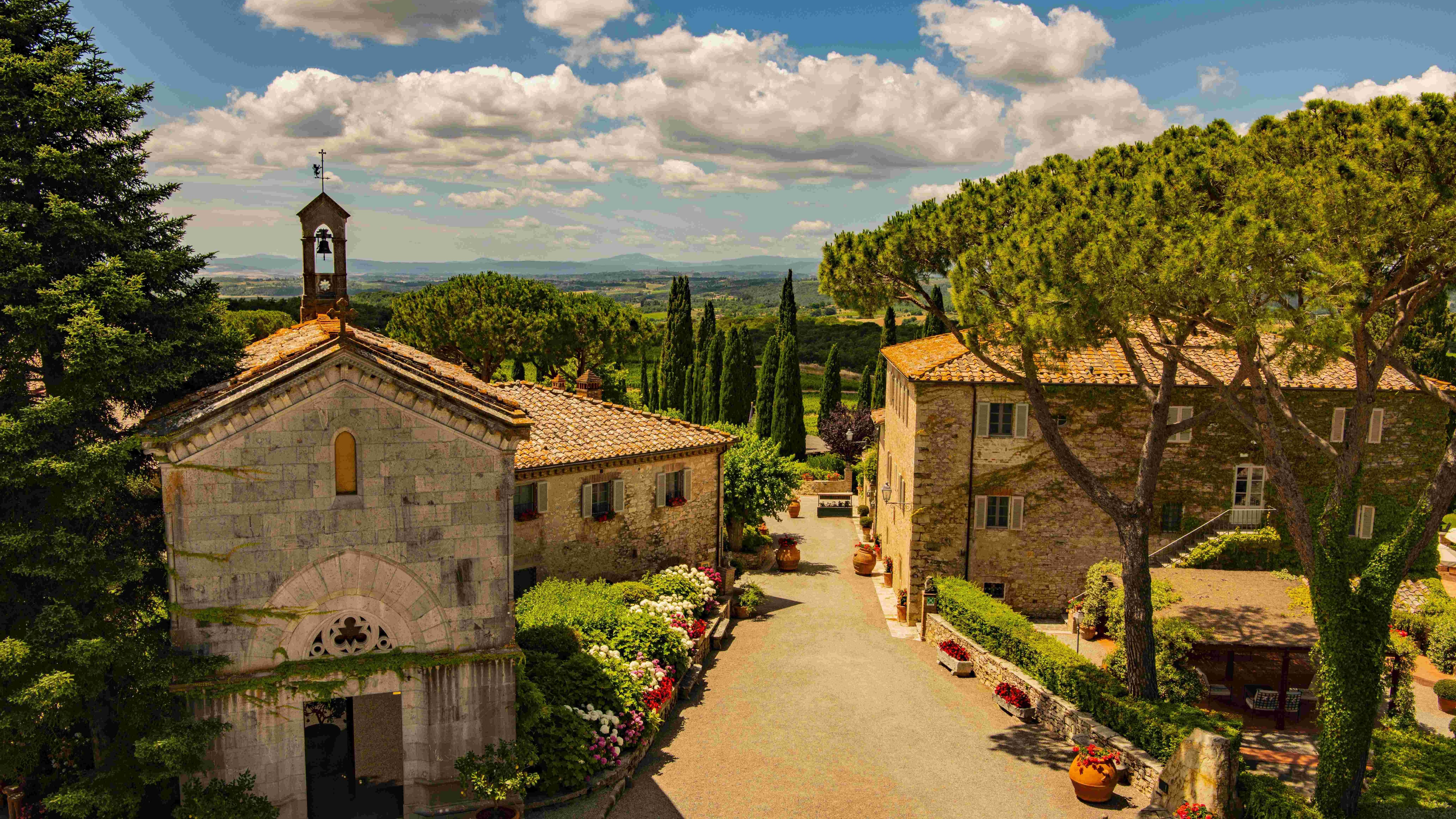 Il Poggio Rosso ora parla greco