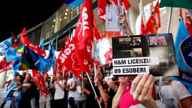 Bufera su H&M: "Ecco perché ci licenzia"