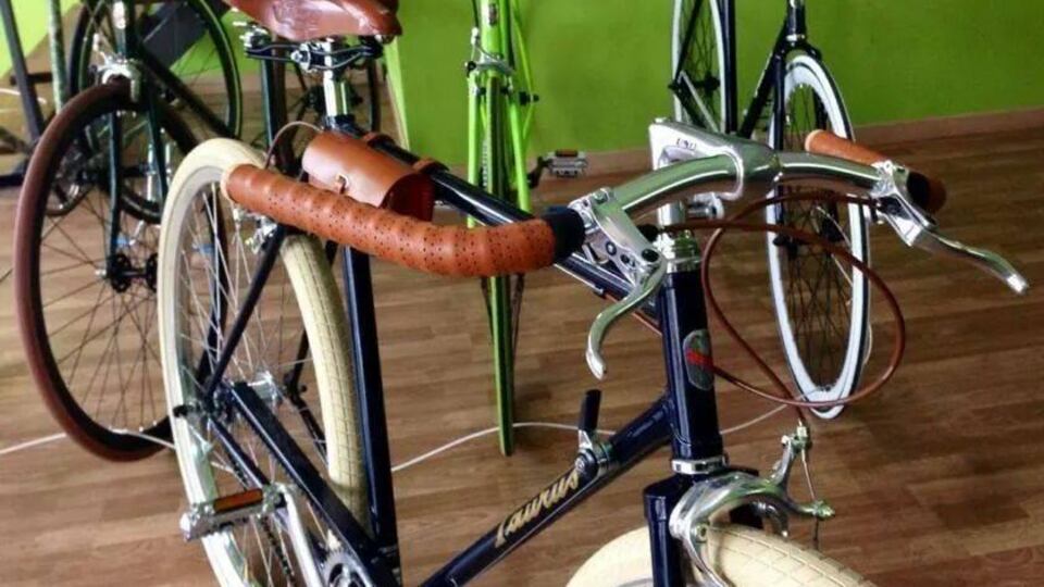 Bici in «passerella» perché ora pedalare è fashion