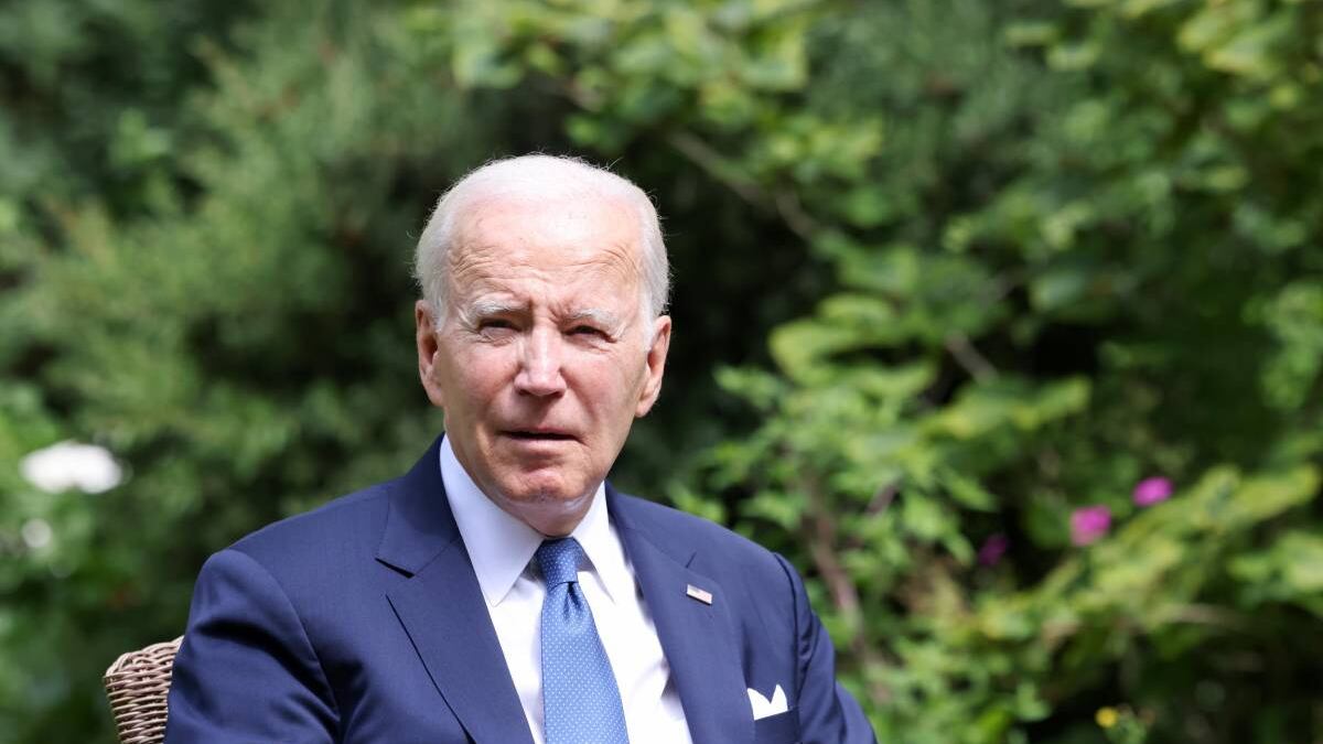 Presidenziali, Trump davanti a Biden nei sondaggi: la frustrazione della Casa Bianca