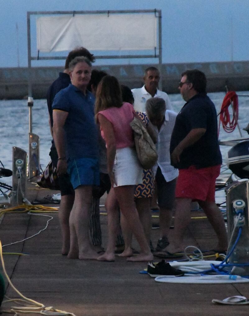 Maria Elena Boschi a Ischia senza Giulio 2