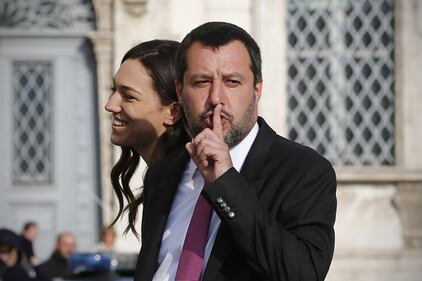 Salvini-Di Maio e le fidanzate al Quirinale per le celebrazioni del 2 giugno 6