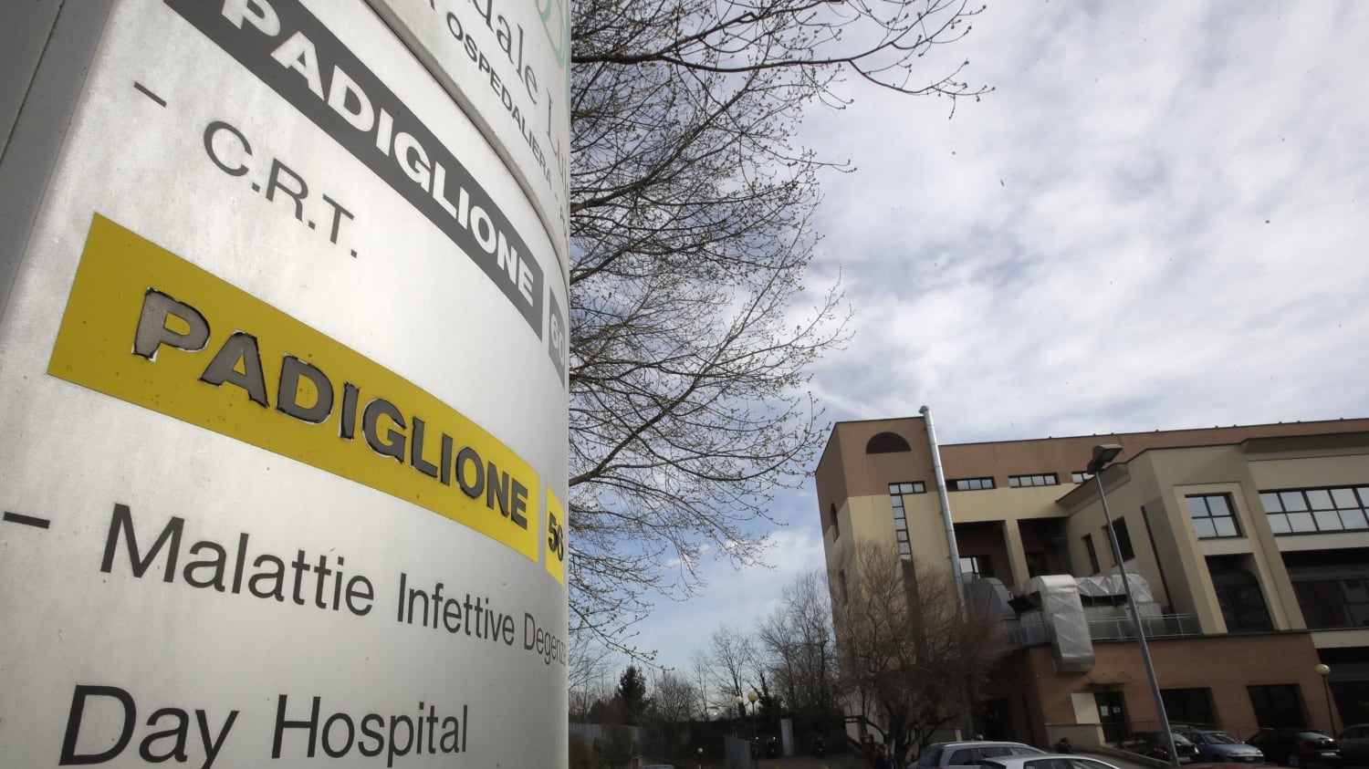 In coma per meningite, era stata in Egitto