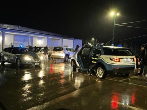 Inseguimento e scontro a fuoco con la polizia: così è morto un rapinatore