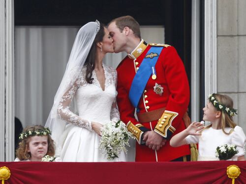 La storia d'amore di William e Kate: quello che non sai e cosa vedremo in "The Crown"