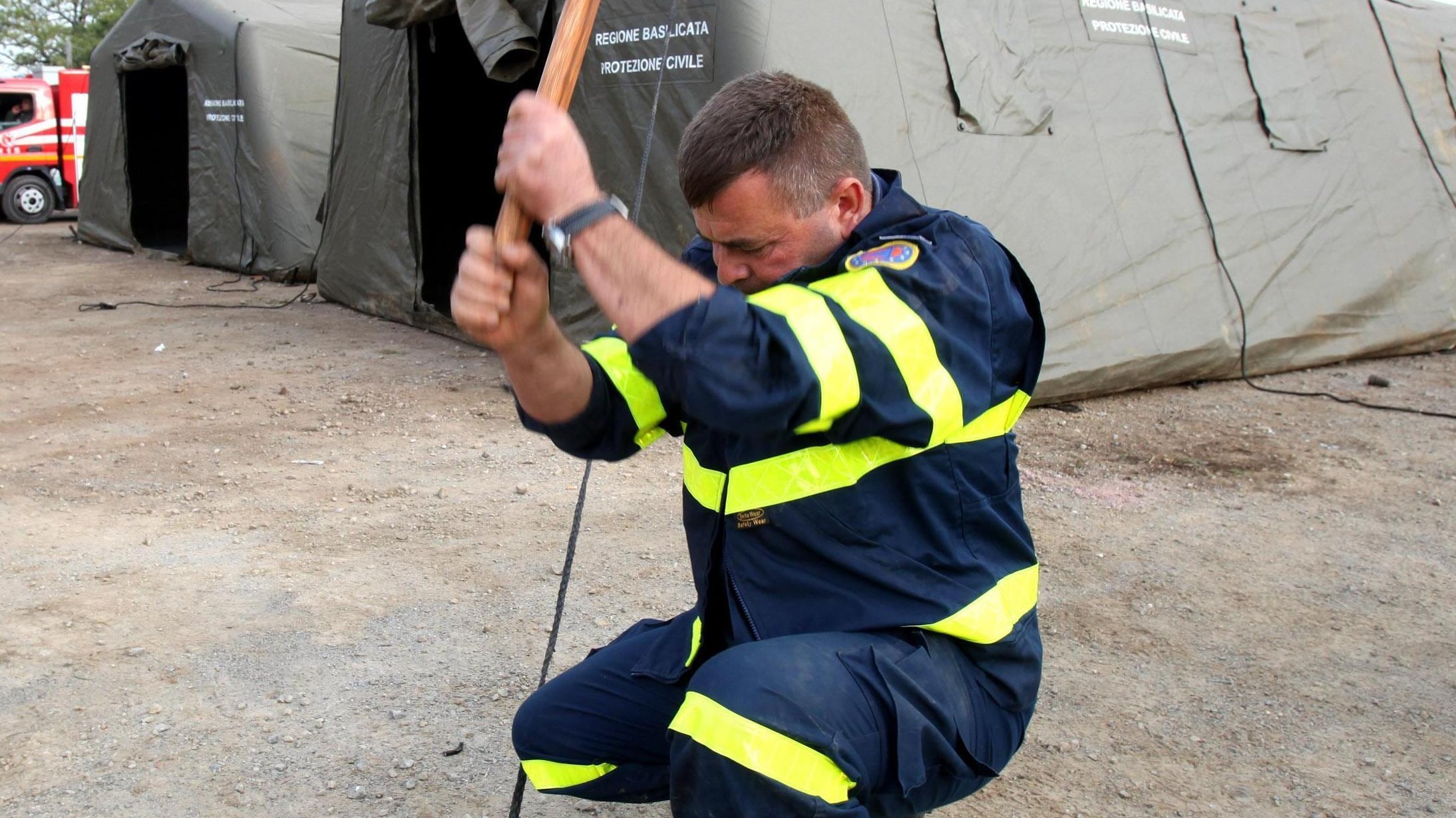 Si continua a costruire case abusive. E ora tutti dormono in auto