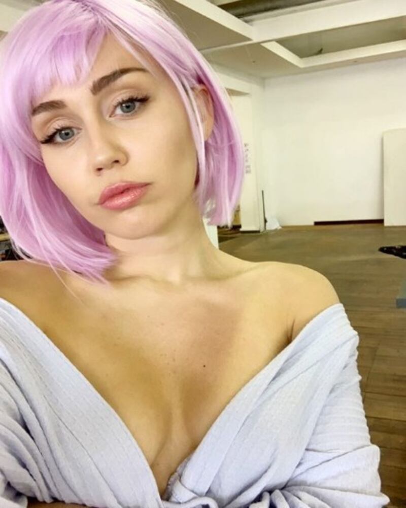 Miley Cyrus, le foto più sexy 1