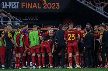 Europa League, la Roma cede al Siviglia dopo i calci di rigore: le immagini più belle 21