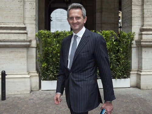 Che Banca! spegne le luci. C'è "Mediobanca premier"