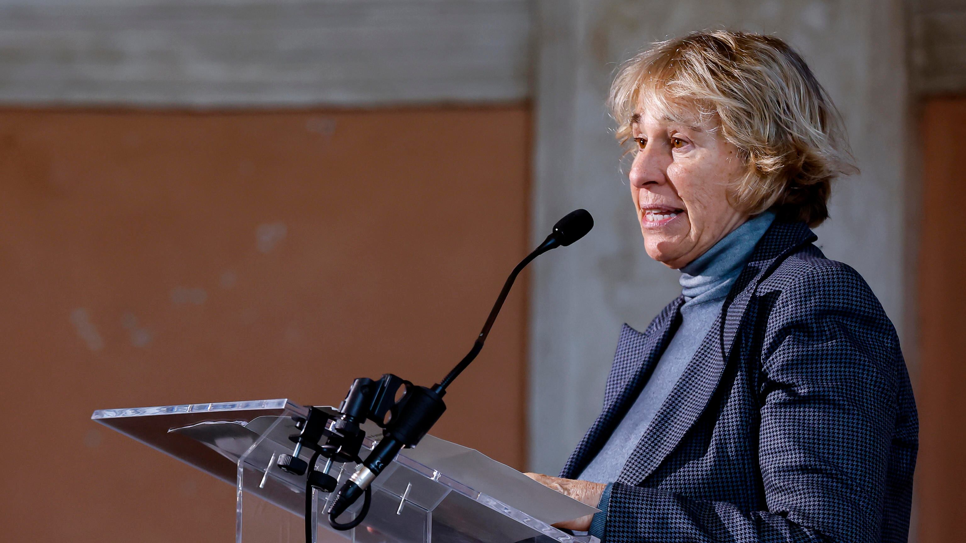 "Guai a inseguirlo: fa il gioco della sinistra. Ha natura distruttiva, è un cavallo di Troia"