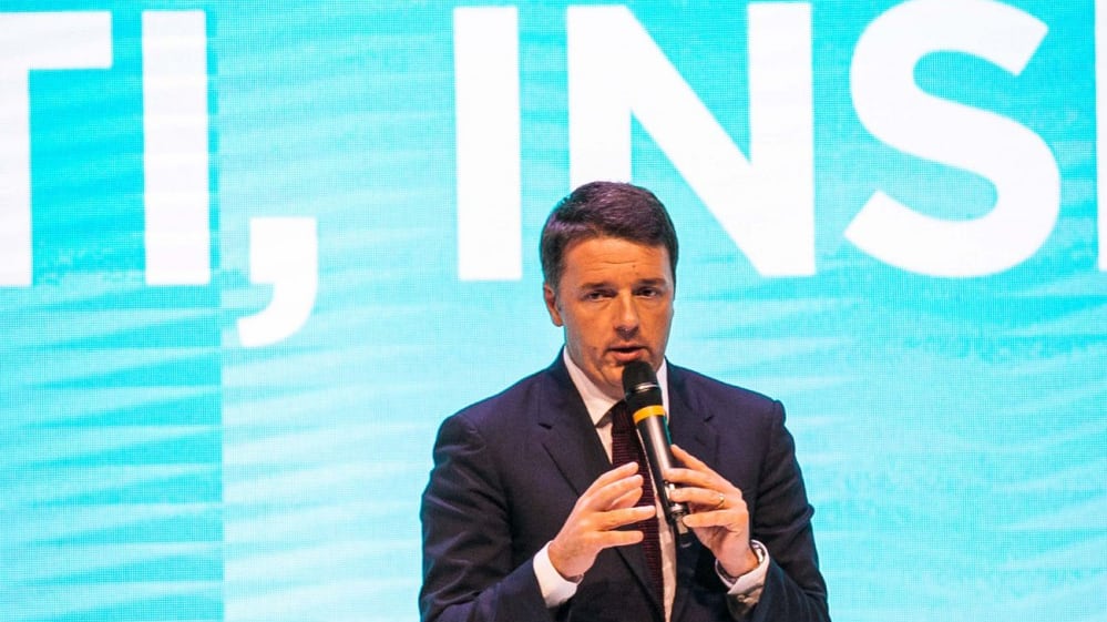 La circolare di Renzi alle scuole: "Parlate bene dell'immigrazione"