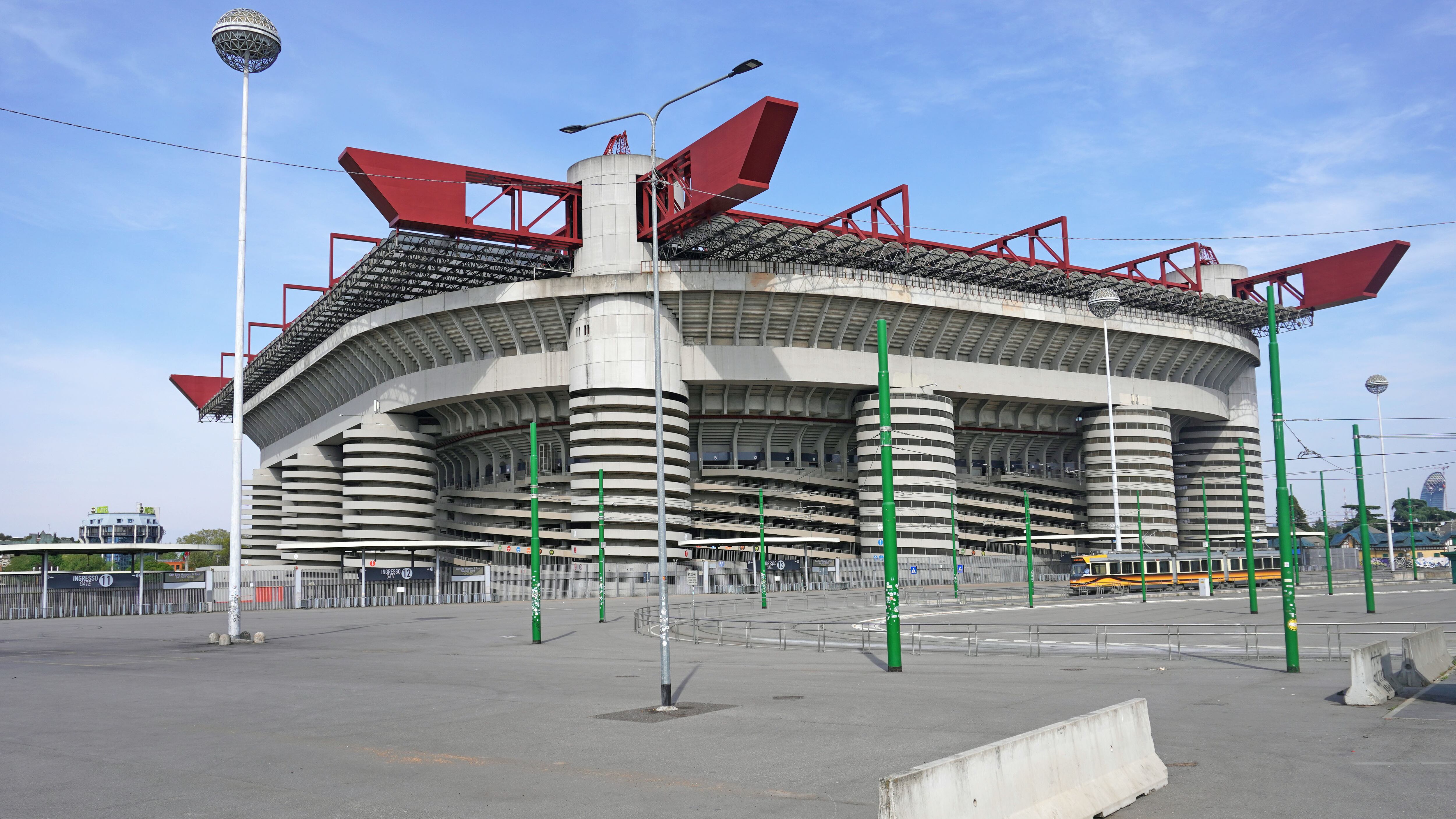 Boem al Meazza, il locale e il pestaggio di Iovino: cosa lega Luca Lucci a Fedez