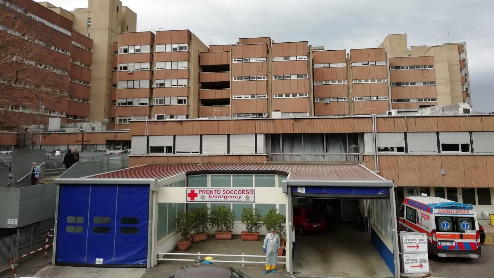 Reggio Calabria, donna muore per una dose eccessiva di psicofarmaci: arrestati due infermieri