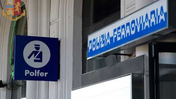 Ladro seriale cerca di fuggire saltando da un terrazzo all’altro