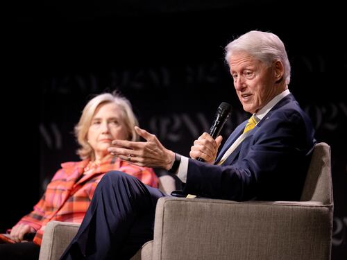 Caso Epstein, Bill e Hillary Clinton rifiutano di testimoniare