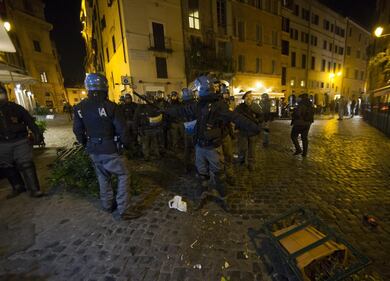 Cariche a Campo 'de Fiori 5