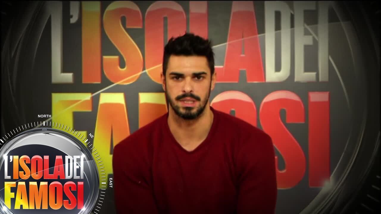 Isola dei Famosi, Cristian Galella pare abbia tradito la sua futura moglie