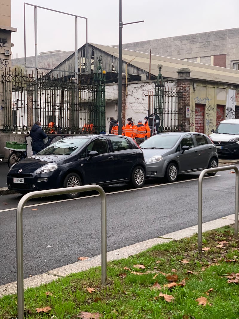 Sgombero immigrati dalle palazzine di via Molise a Milano 1