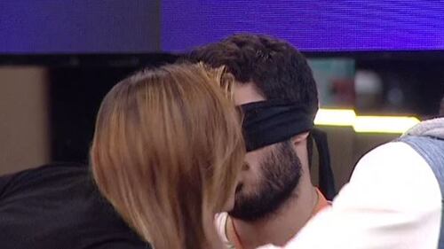 GF14: concorrenti a nudo col body imprinting 7