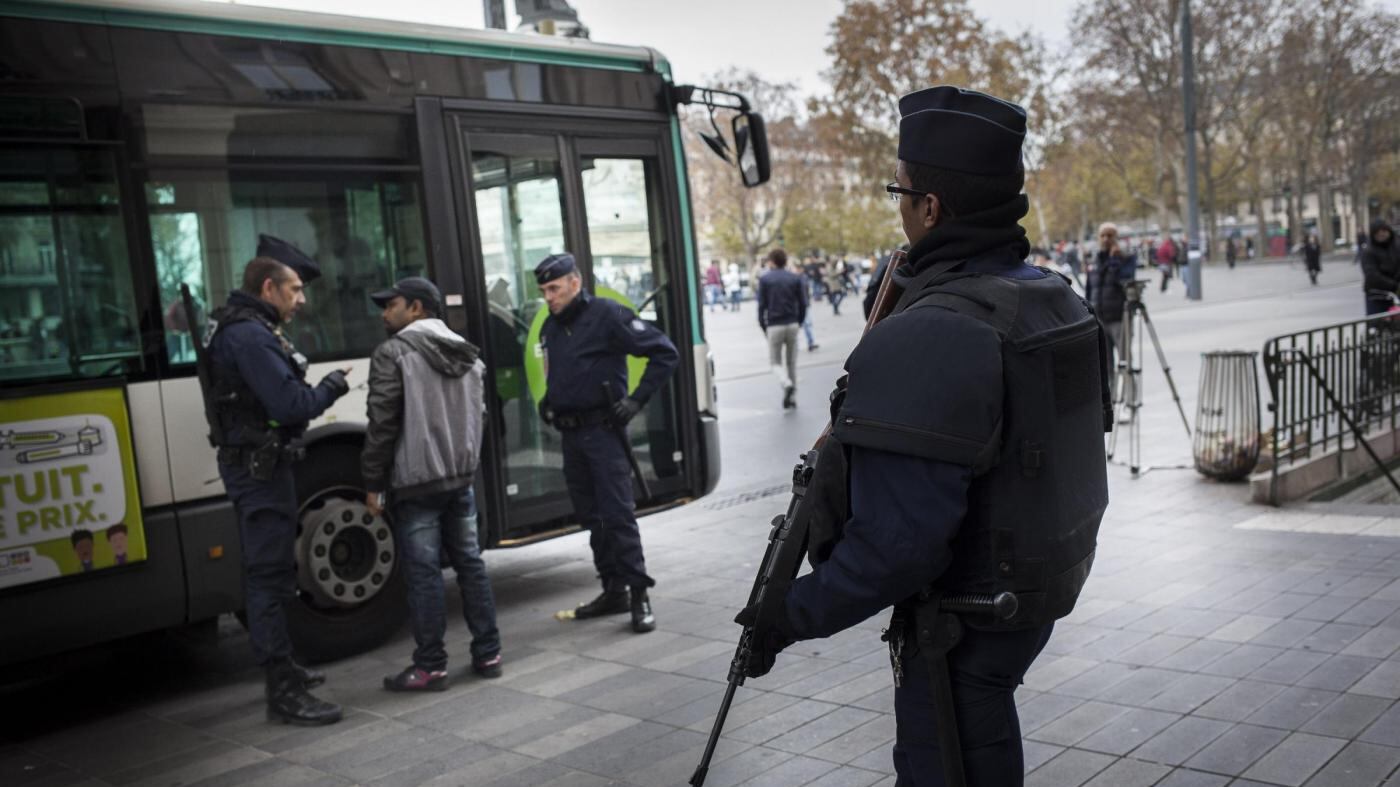 "Uccidete elettori e candidati" Francia, minaccia Isis sul voto