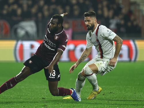 Il Milan riacciuffa la Salernitana al 90'. Inter e Juventus possono scappare