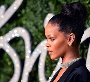 Rihanna e Instagram, tra moda, immagini sexy e vita privata 6