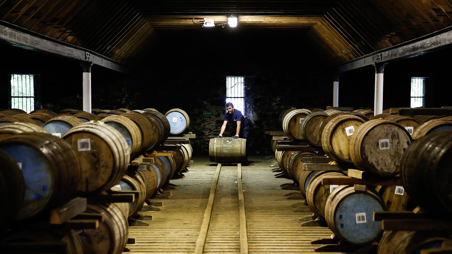 Il caldo secca i fiumi e la Scozia rischia di restare senza whisky