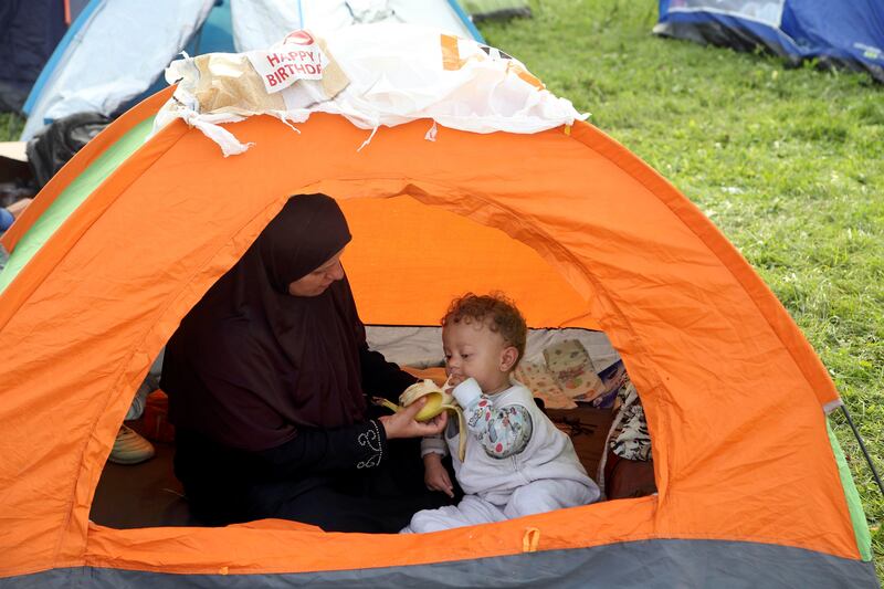 Immigrazione, i bimbi in marcia lungo la rotta balcanica 6