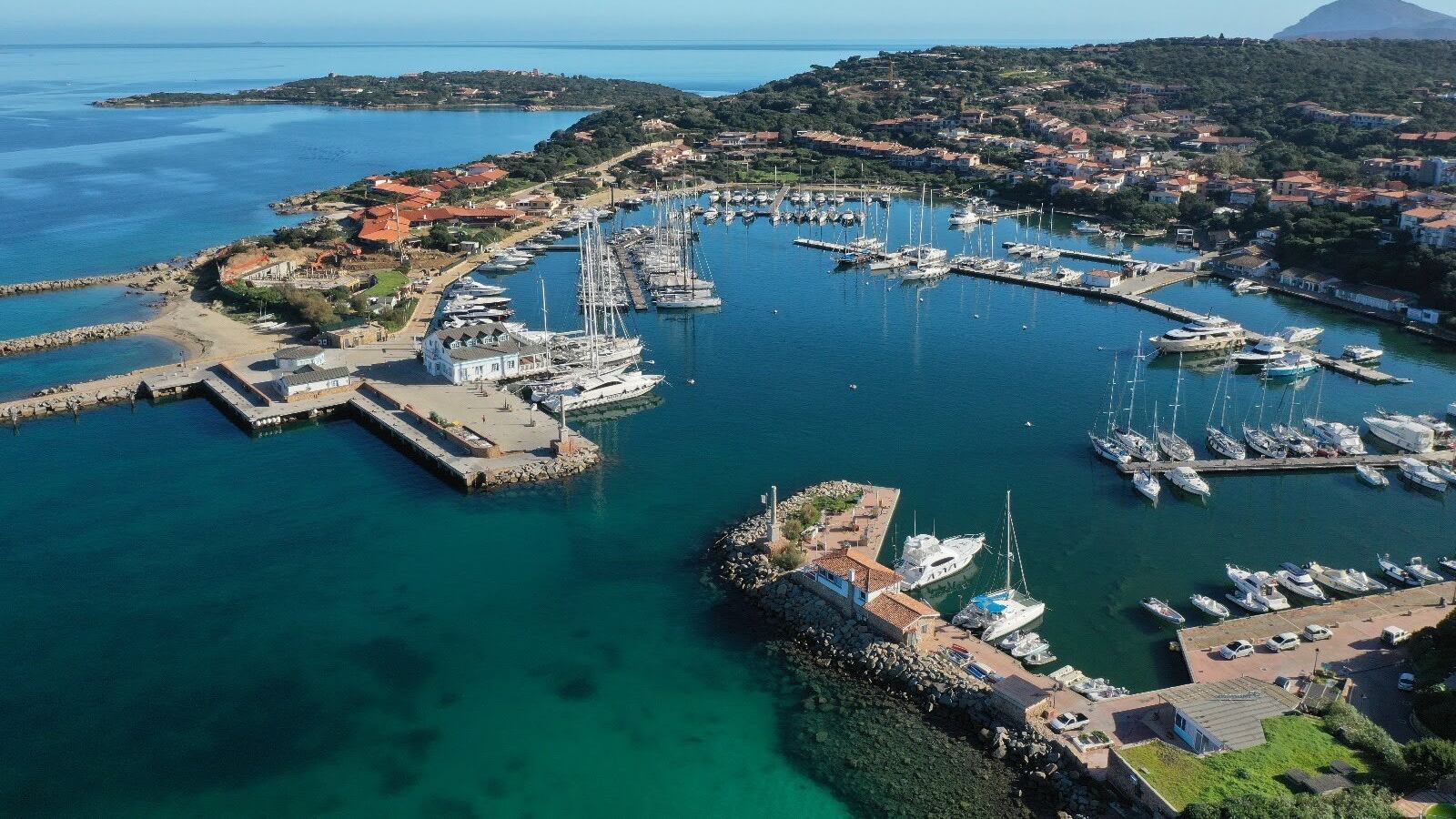L'incredibile storia del furto della "stanza da letto": che cosa è successo in Sardegna