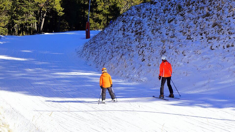 Sport invernali, ecco i migliori per bruciare grassi e calorie