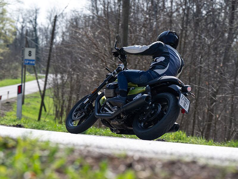 Moto Guzzi V7 Sport 2025