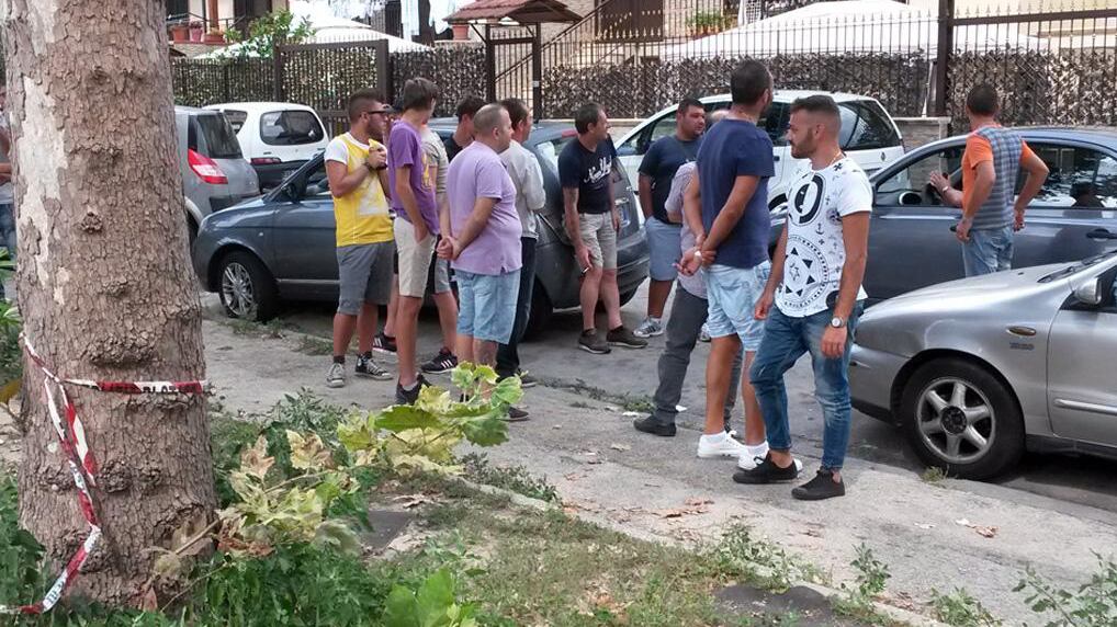Napoli, non si ferma all'alt: 17enne ucciso dai carabinieri