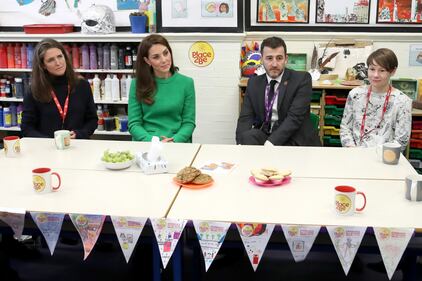 Kate Middleton: raggiante per una visita ufficiale nel cuore di Londra  6