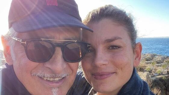 Quel "grazie", la dedica. L'ultimo saluto al papà di Emma Marrone