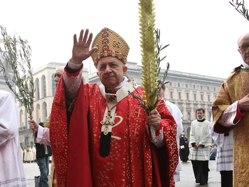 "Dionigi era uno di noi": in migliaia a Triuggio per salutare Tettamanzi