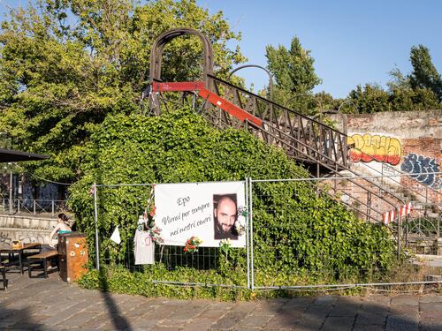 "Così ho visto morire Andrea, caduto dal ponte che ha ceduto"