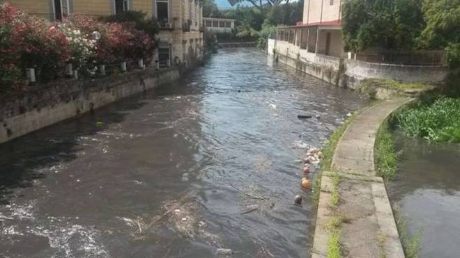 Maltempo, l'Arno scende di livello ma c'è una nuova allerta meteo