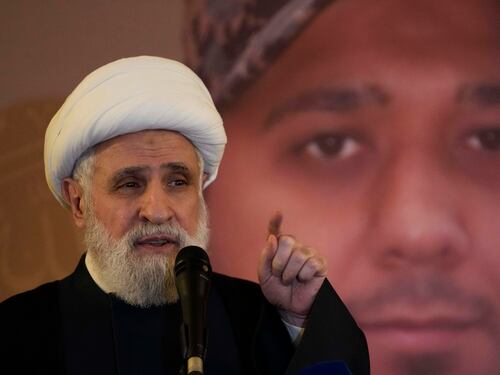 "Coalizione del male". Anche l'Italia nel mirino di Hezbollah