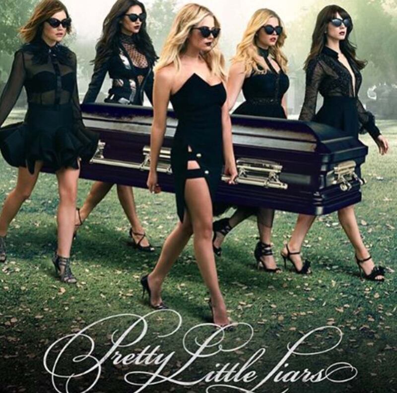 Pretty Little Liars, nuova stagione con foto sexy 2