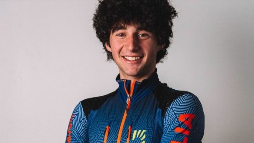 Perde il controllo dell'auto e si schianta: muore il campione di scialpinismo Mirko Olcelli
