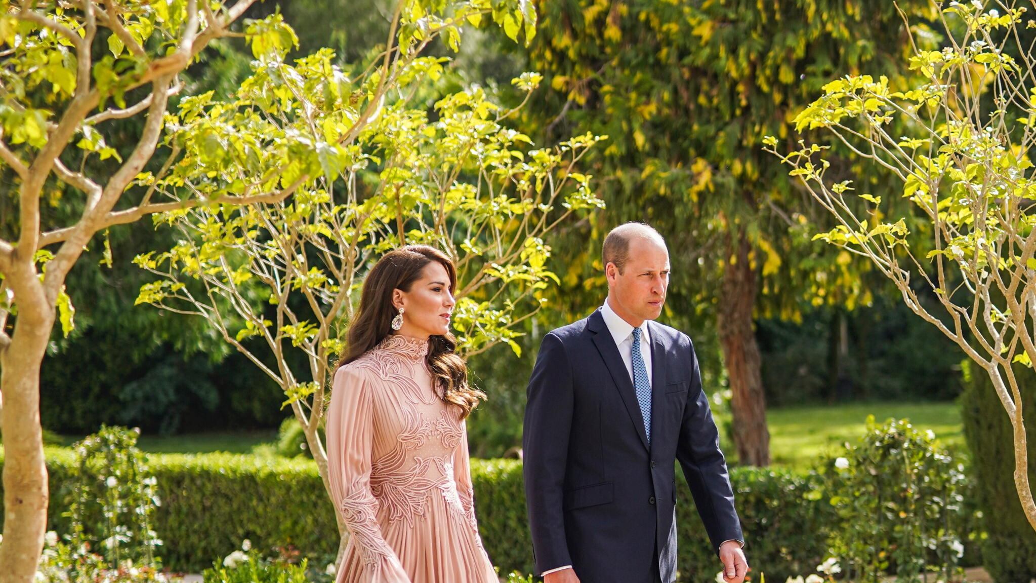 William e il gesto stizzito verso Kate: cosa succede tra i due
