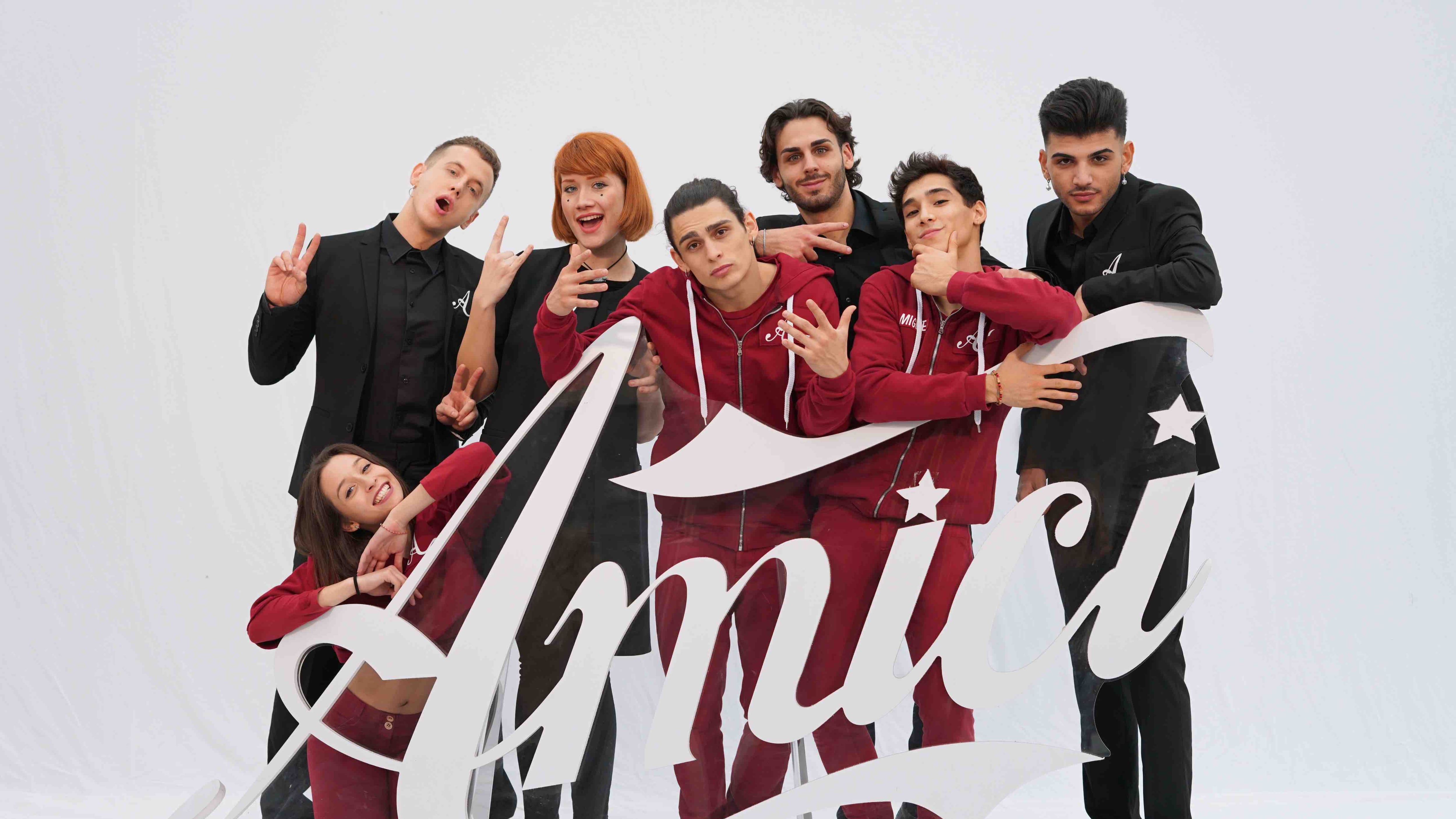 Amici 18, cantanti tra rivincita, ripensamenti e ultima occasione