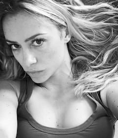 Martina Stella sexy su Instagram 19