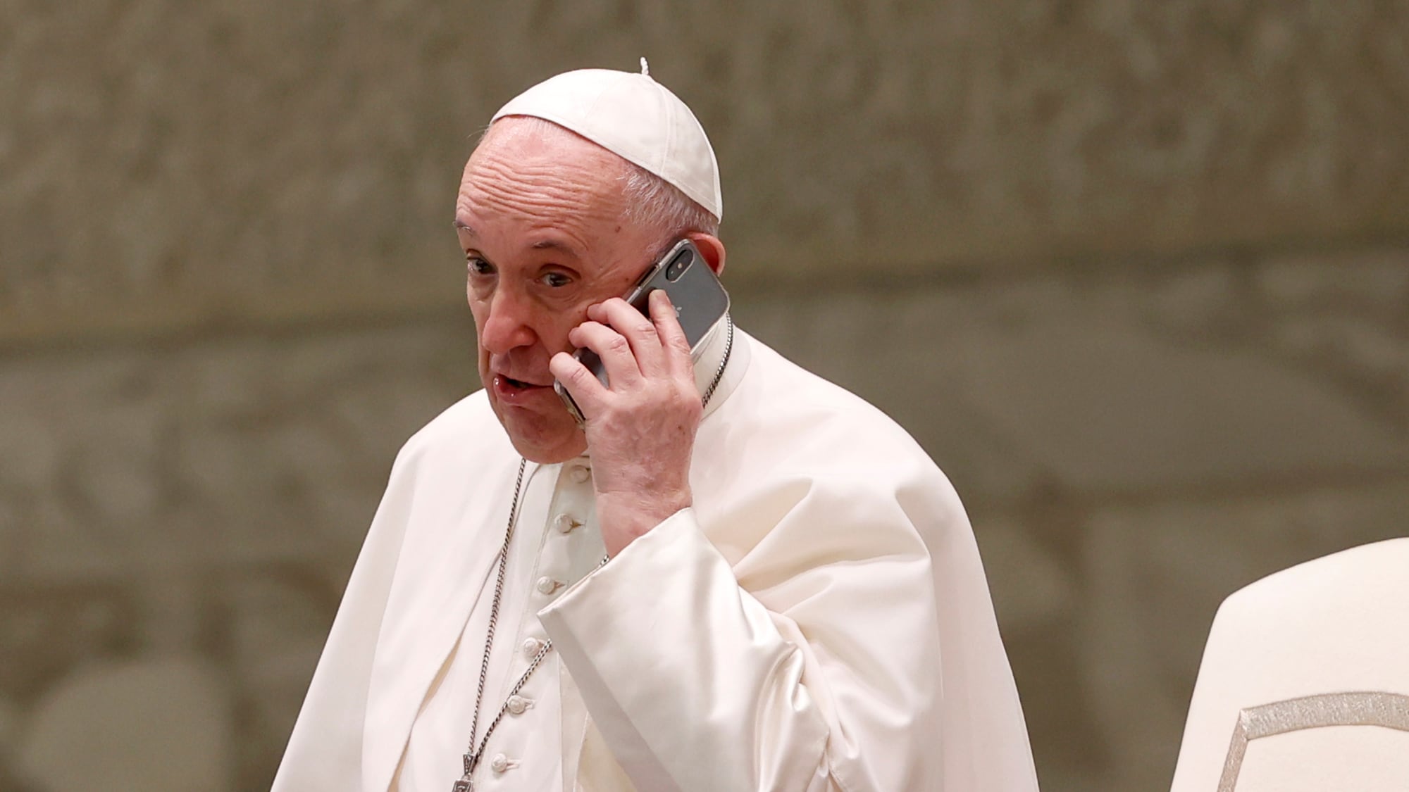 Il Papa chiarisce: "Mai passato per la testa di dimettermi"