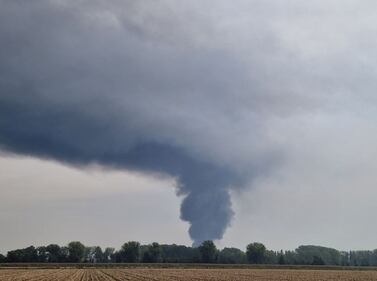 Maxi incendio in una azienda chimica a San Giuliano Milanese 7