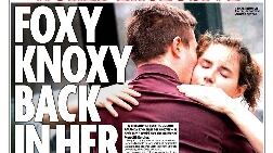 Knox e Sollecito insieme a New York. Mirror: "Un tenero bacio"