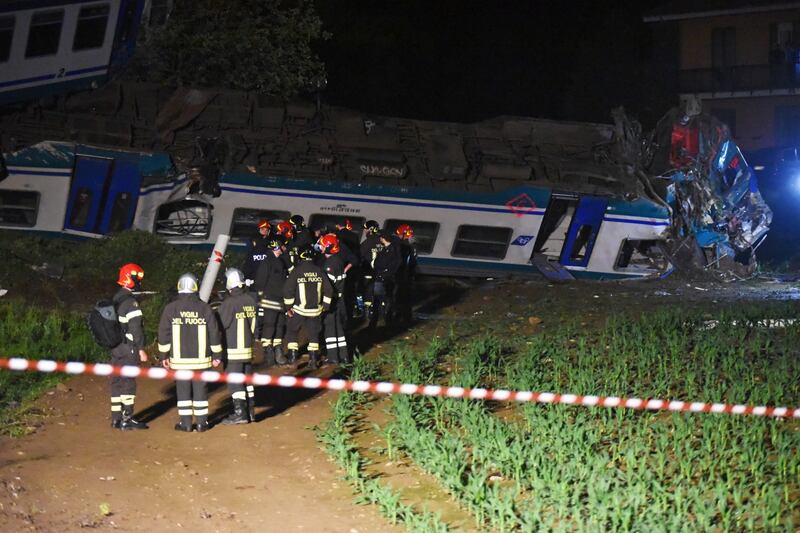 Treno contro un Tir nel Torinese